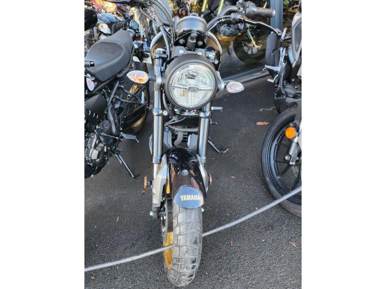 YAMAHA XSR 125 full black