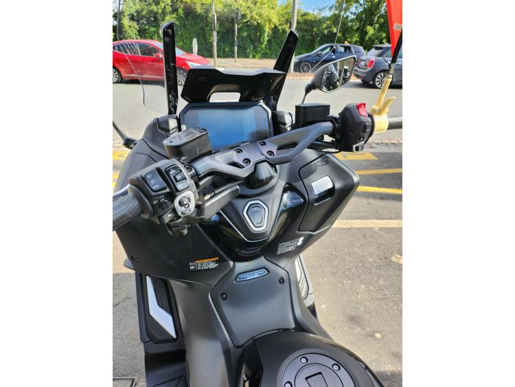 YAMAHA XP T-MAX 560 TECH MAX 2024 DARK MAGMA