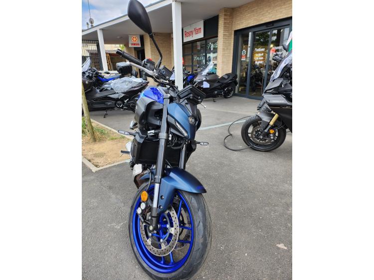YAMAHA MT-07 35KW 2025 BLEU PERMIS A2 SHIFTER UP/DOWN