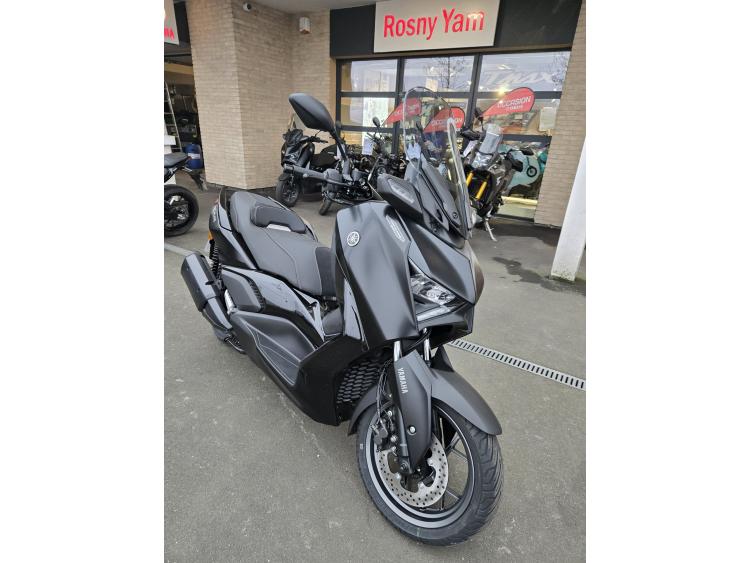 YAMAHA XMAX 300 Tech Max MODELE 2024 PERMIS A2