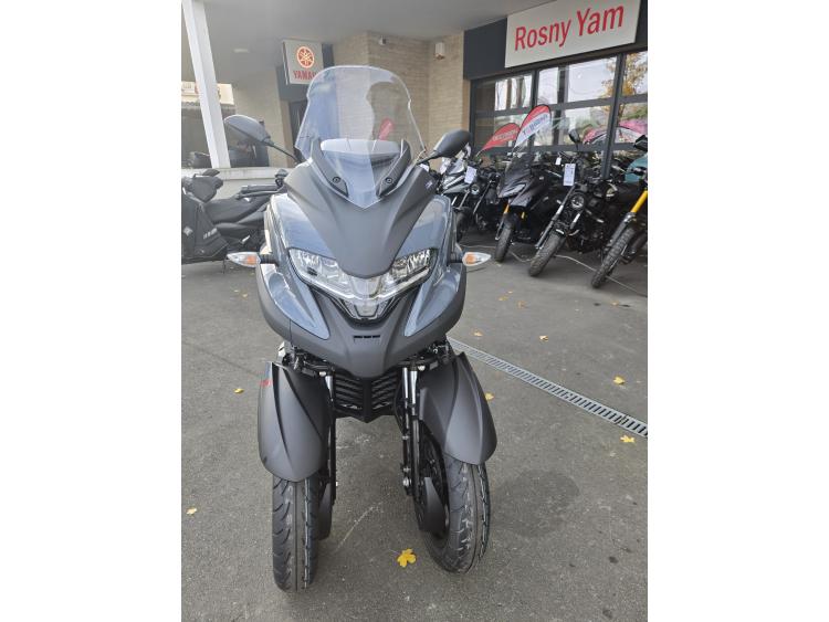 YAMAHA TRICITY 300 GRIS NARDO 2025