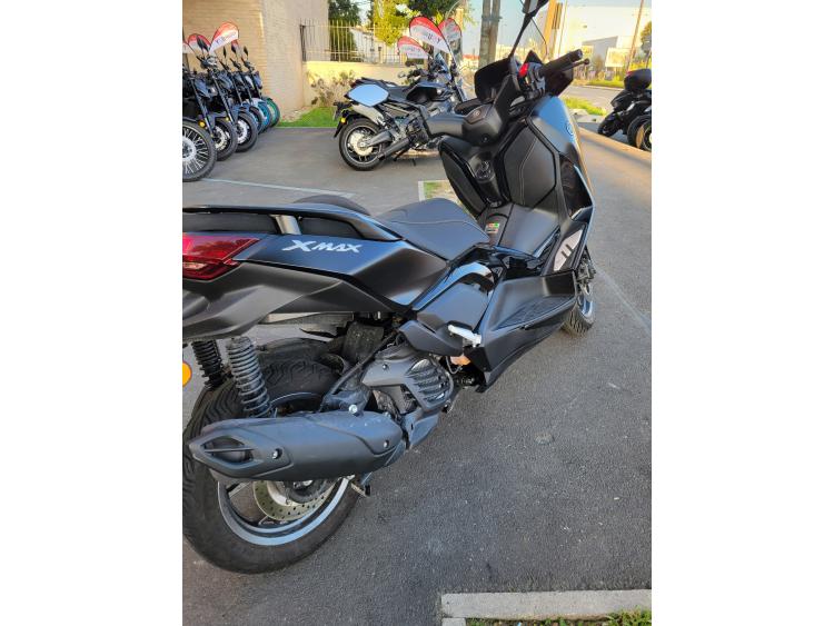 YAMAHA XMAX 125 TECH MAX 2024 PERMIS B