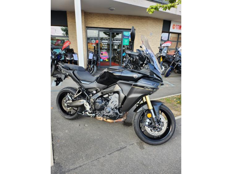YAMAHA TRACER 9 GT AVEC VALISES PERMIS A 
