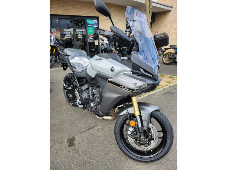 YAMAHA MT-09 TRACER 900 GT AVEC VALISES BOITE Y-AMT AUTOMATIQUE