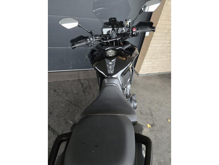 YAMAHA TRACER 9 GT