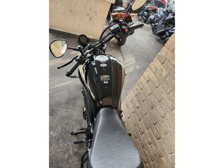 YAMAHA XSR 700 35KW noir SMX bridée A2